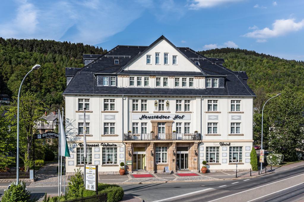 Hotel Neustaedter Hof ชวาร์เซนเบิร์ก ภายนอก รูปภาพ