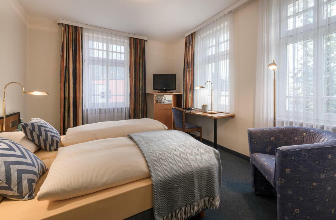 Hotel Neustaedter Hof ชวาร์เซนเบิร์ก ภายนอก รูปภาพ