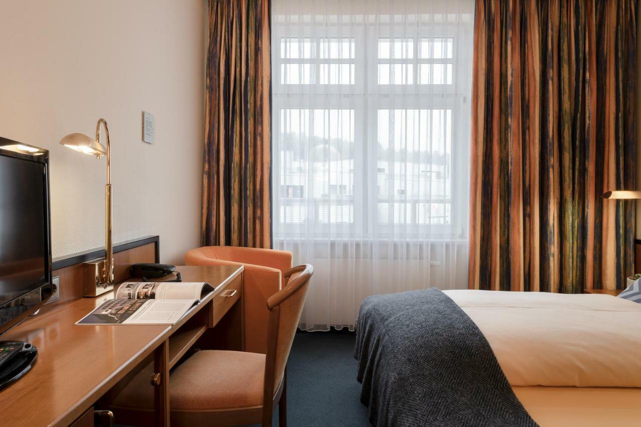 Hotel Neustaedter Hof ชวาร์เซนเบิร์ก ภายนอก รูปภาพ