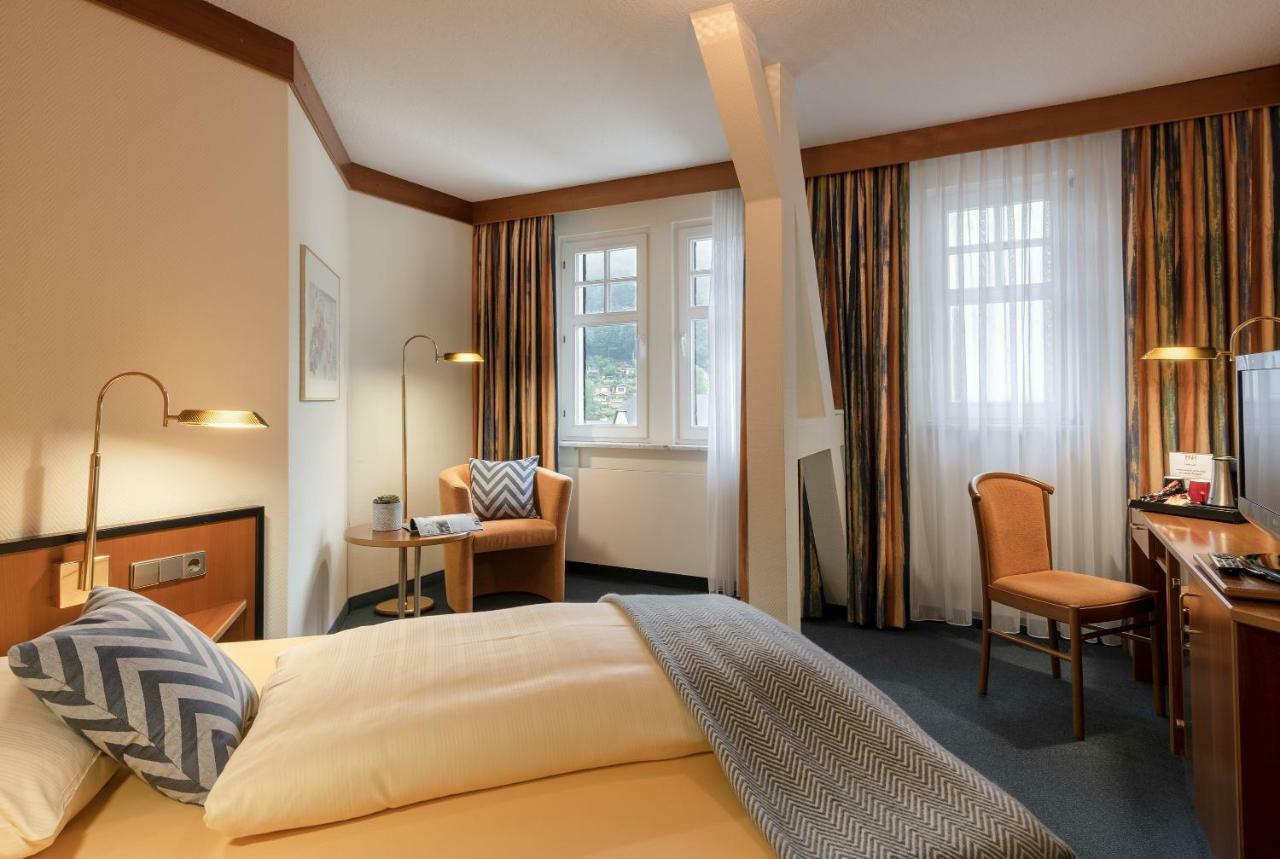 Hotel Neustaedter Hof ชวาร์เซนเบิร์ก ภายนอก รูปภาพ