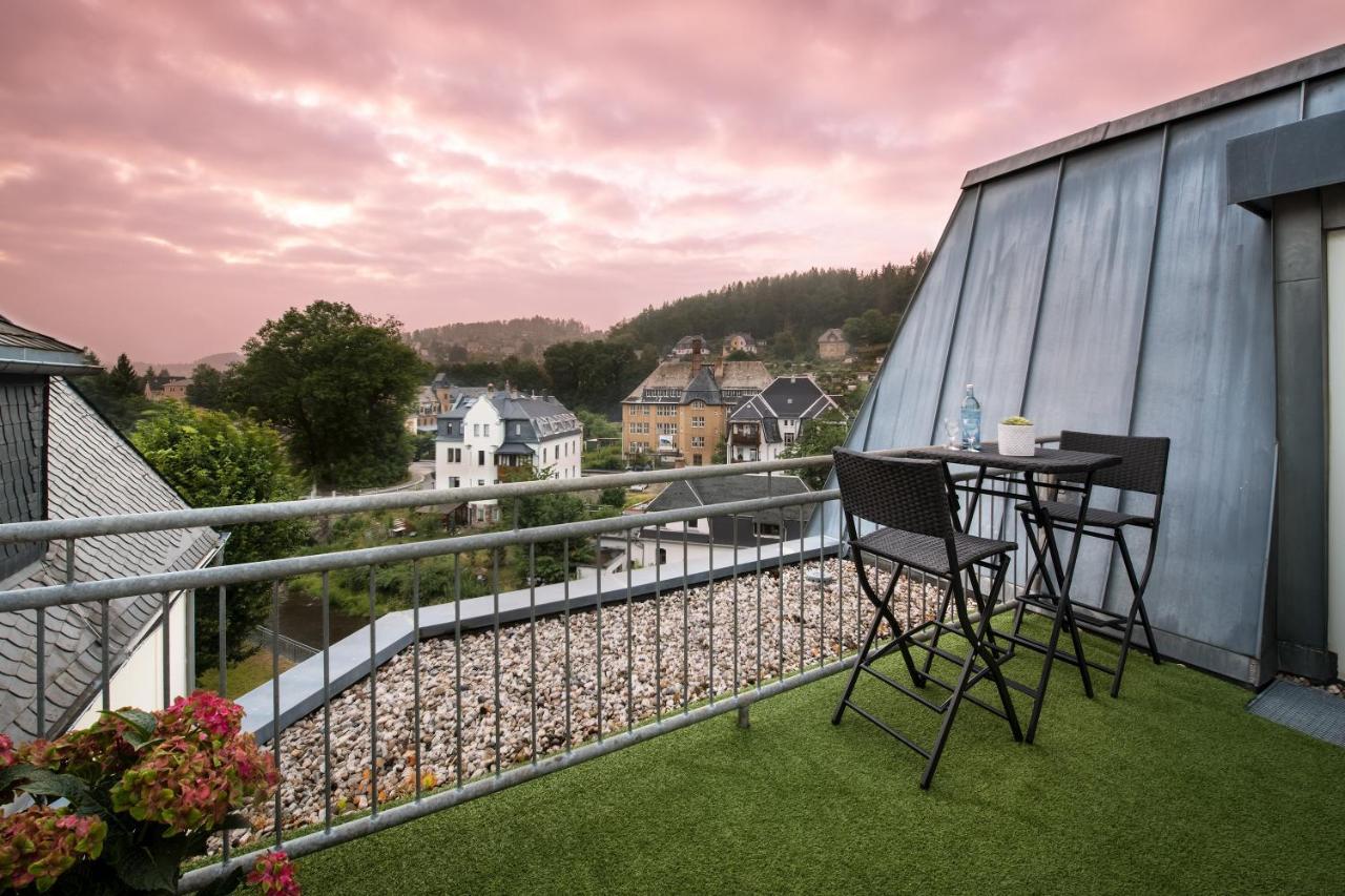 Hotel Neustaedter Hof ชวาร์เซนเบิร์ก ภายนอก รูปภาพ