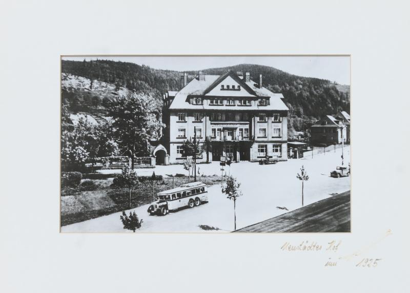 Hotel Neustaedter Hof ชวาร์เซนเบิร์ก ภายนอก รูปภาพ